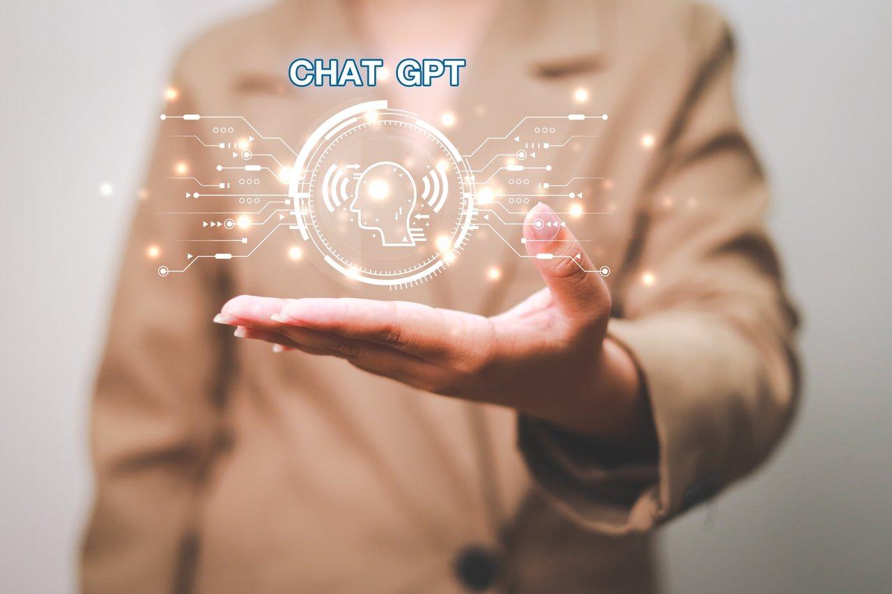 Interface utilisateur de ChatGPT illustrant différentes applications professionnelles et personnelles de l'intelligence artificielle générative.