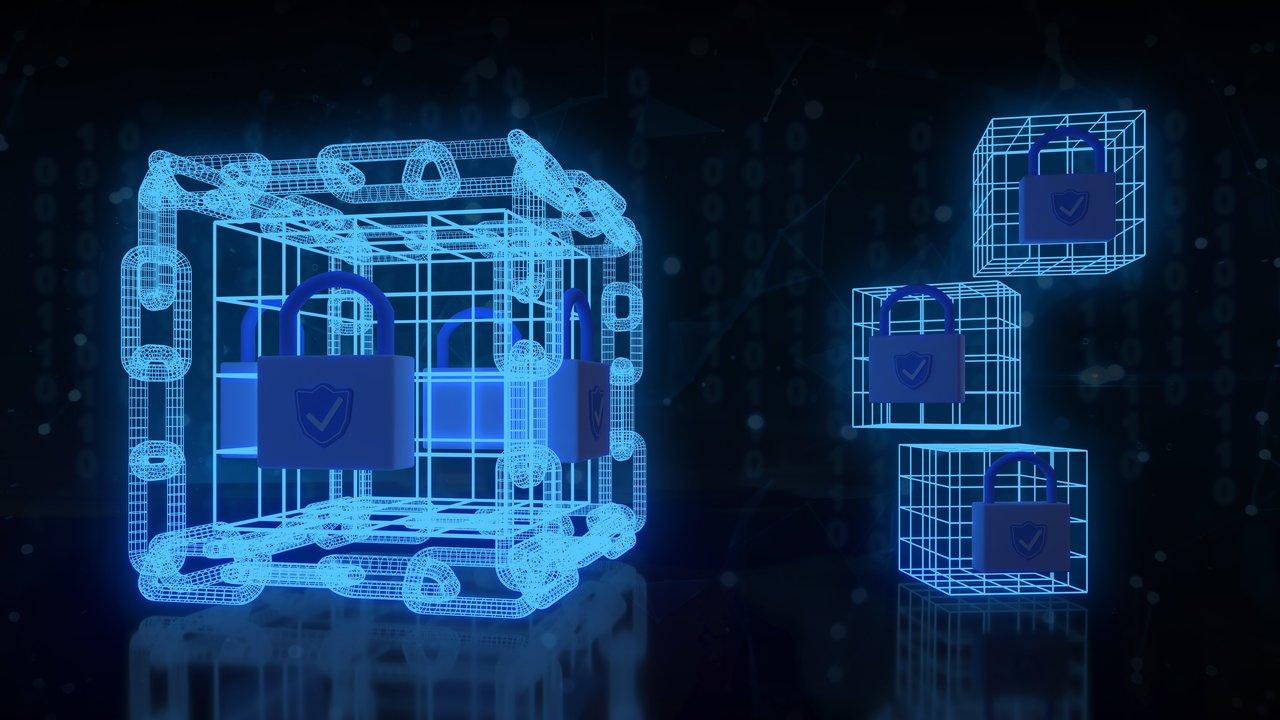 Schéma comparatif illustrant la sécurité des blockchains publiques et privées pour mieux choisir votre solution blockchain.